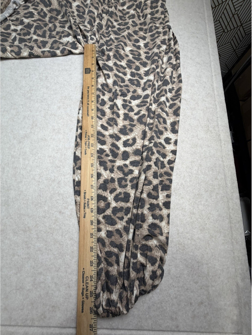 ZENANA OUTFITTERS Leopard Print Knit Harem Joggers NEW IN PACKAGE Size 1X - Picture 5 of 13